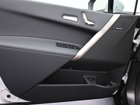New 2026 BMW iX xDrive45 AWD/4WD image 10