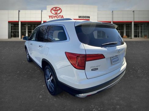 Used 2018 Honda Pilot Touring image 6