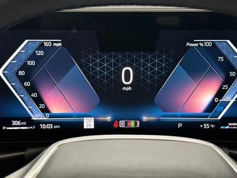 Used 2025 BMW 330i Sedan w/ Convenience Package image 24