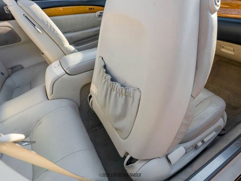 Used 2003 Lexus SC 430 Convertible image 74