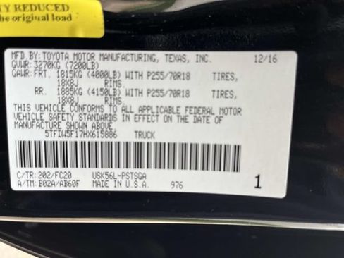 Used 2017 Toyota Tundra SR5 w/ SR5 Upgrade Package AWD/4WD image 20