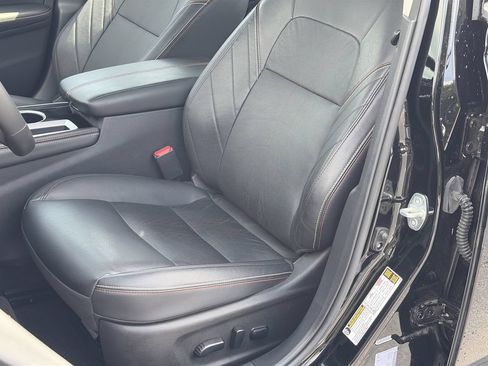 Certified 2025 Nissan Altima 2.5 SR w/ SR Premium Package FWD image 24