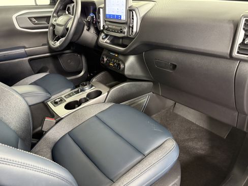 Certified 2024 Ford Bronco Sport Outer Banks w/ Tech Package image 10