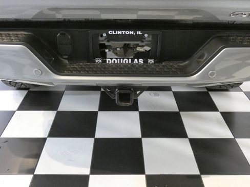 Used 2023 GMC Canyon AT4X image 7