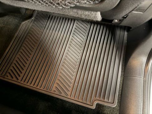 Used 2017 GMC Terrain SLE w/ Convenience Package image 24