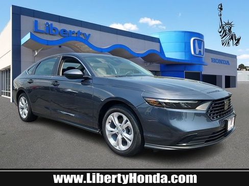 Used 2025 Honda Accord LX image 1