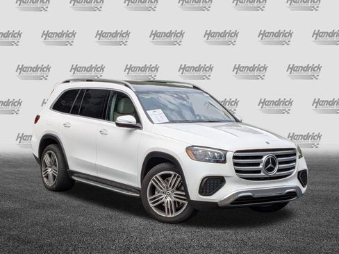 Certified 2025 Mercedes-Benz GLS 450 4MATIC image 2