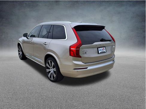 Certified 2023 Volvo XC90 T8 Plus w/ Protection Package Premier AWD/4WD image 6