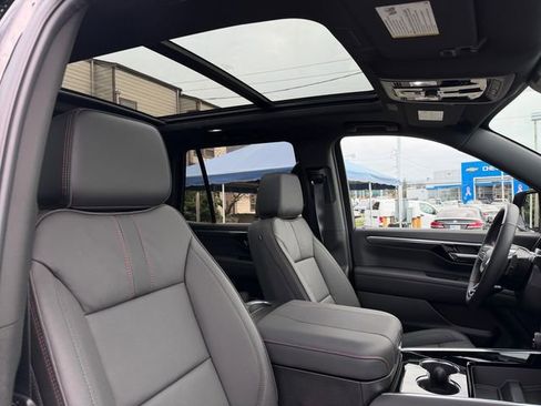 New 2026 Chevrolet Tahoe RST image 45