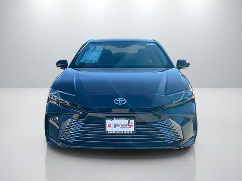New 2026 Toyota Camry XLE image 2