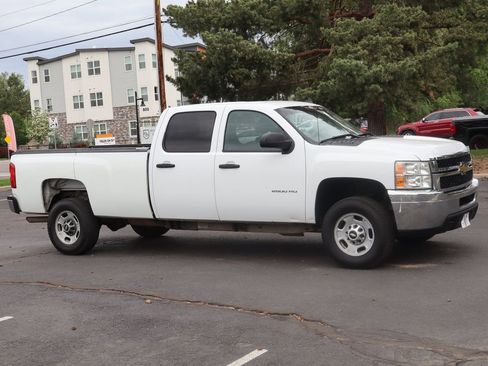 Used 2013 Chevrolet Silverado 2500 W/T RWD image 2