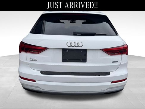 Used 2020 Audi Q3 2.0T Premium image 4