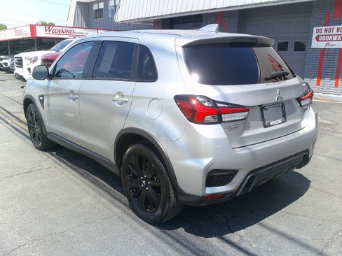 Used 2025 Mitsubishi Outlander Sport AWD image 10