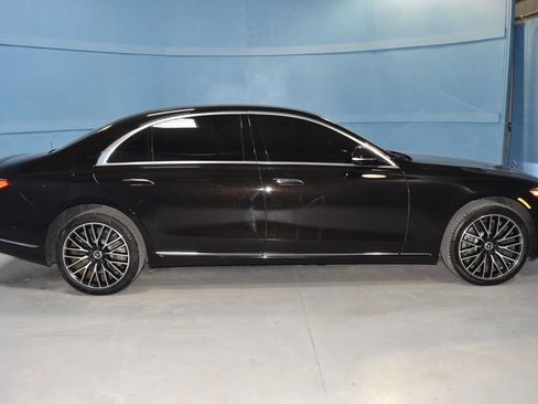 Certified 2022 Mercedes-Benz S 580 4MATIC Sedan image 21