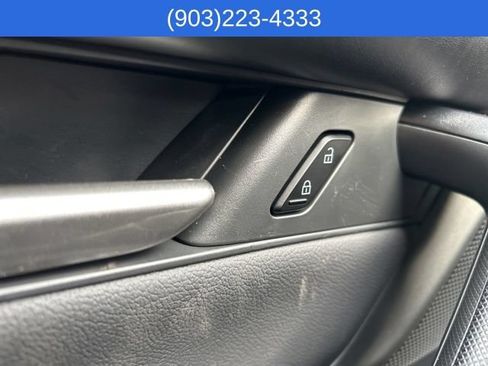 Used 2025 MAZDA CX-50 Meridian Edition w/ Weather Package AWD/4WD image 19