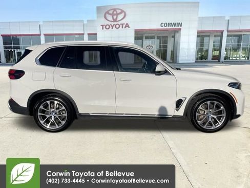 Used 2025 BMW X5 xDrive50e AWD/4WD image 6
