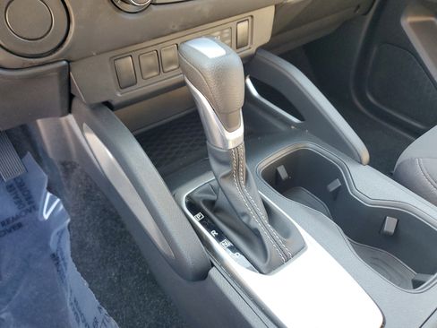 Certified 2024 Nissan Frontier SV image 25