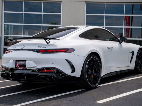 Used 2025 Mercedes-Benz AMG GT 55 image 15