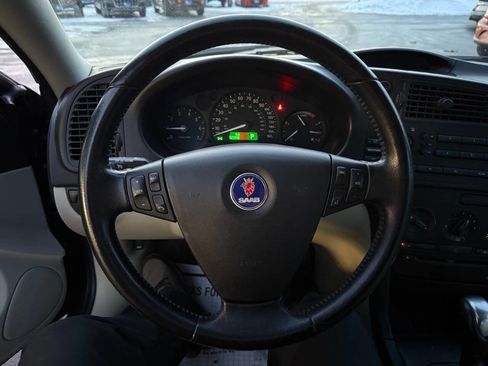 Used 2004 Saab 9-3 Linear image 25