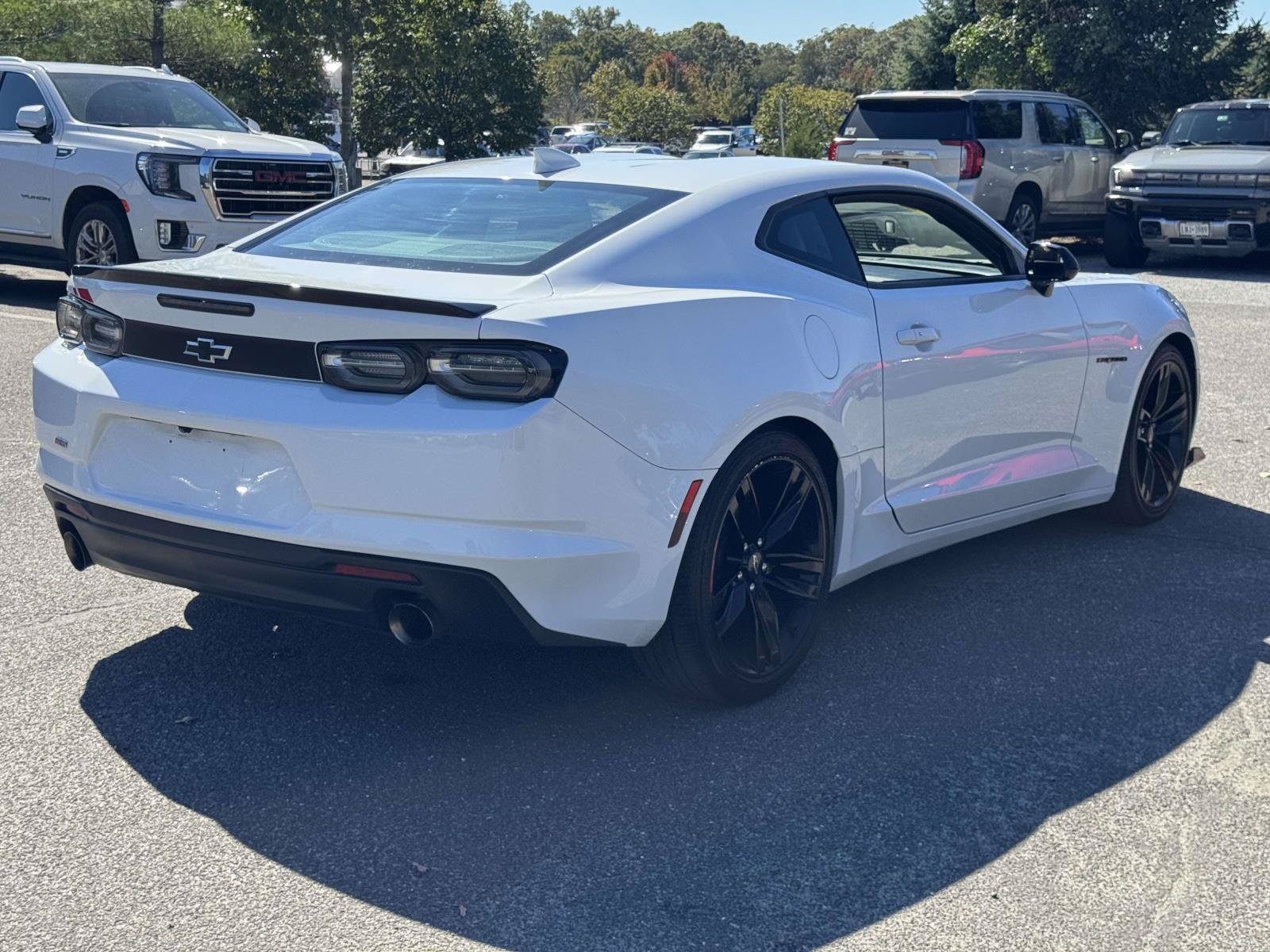 Used 2022 Chevrolet Camaro LT w/ Redline Edition RWD image 6