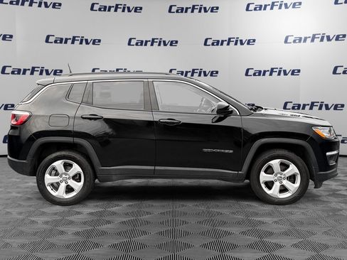 Used 2019 Jeep Compass Latitude AWD/4WD image 7