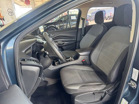 Used 2019 Ford Escape S FWD image 9