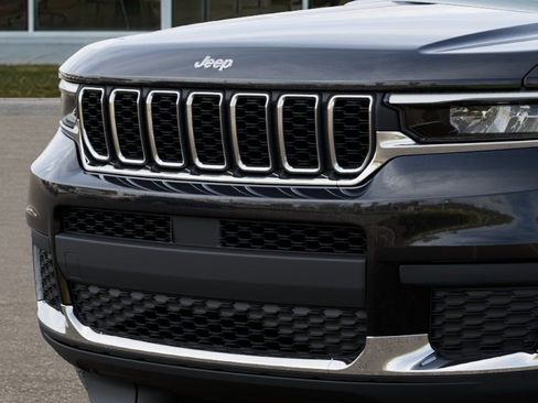 New 2026 Jeep Grand Cherokee L Laredo AWD/4WD image 11