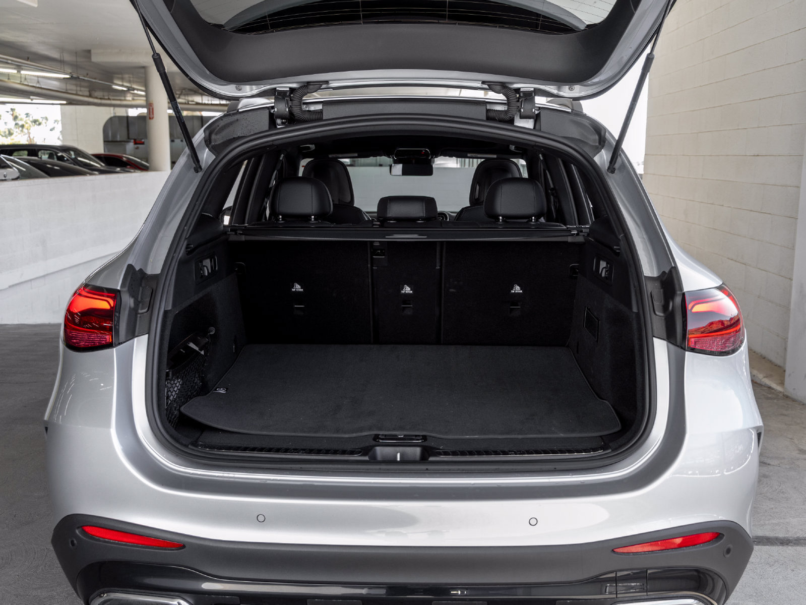 Certified 2026 Mercedes-Benz GLC 300 4MATIC image 23