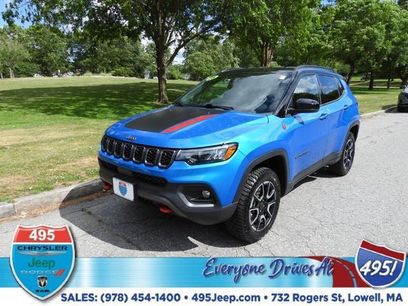 Used 2025 Jeep Compass Trailhawk