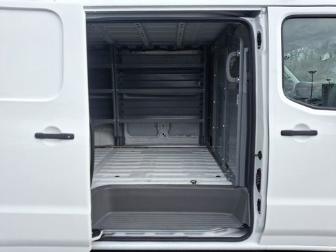 Used 2019 Nissan NV 1500 S w/ Back Door Glass Package image 10