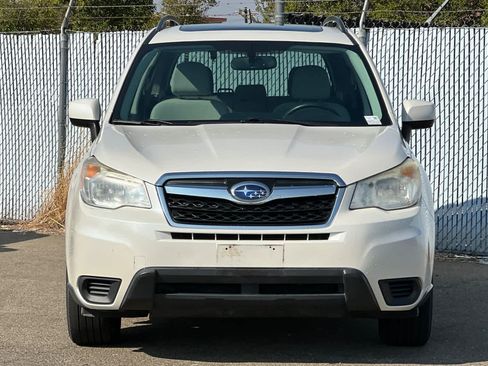 Used 2015 Subaru Forester 2.5i Premium AWD/4WD image 8