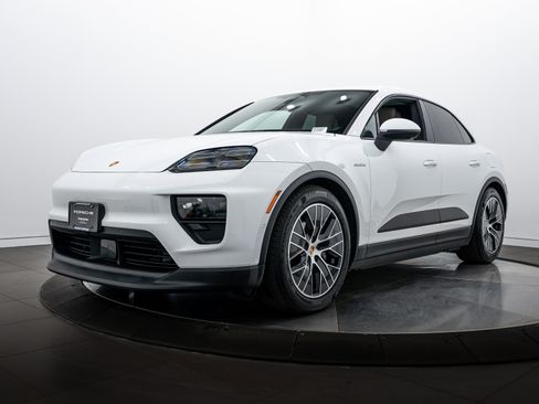 Certified 2025 Porsche Macan 4 Electric image 1
