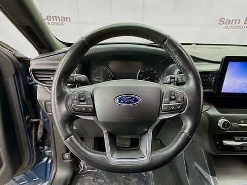 Used 2020 Ford Explorer Limited image 11