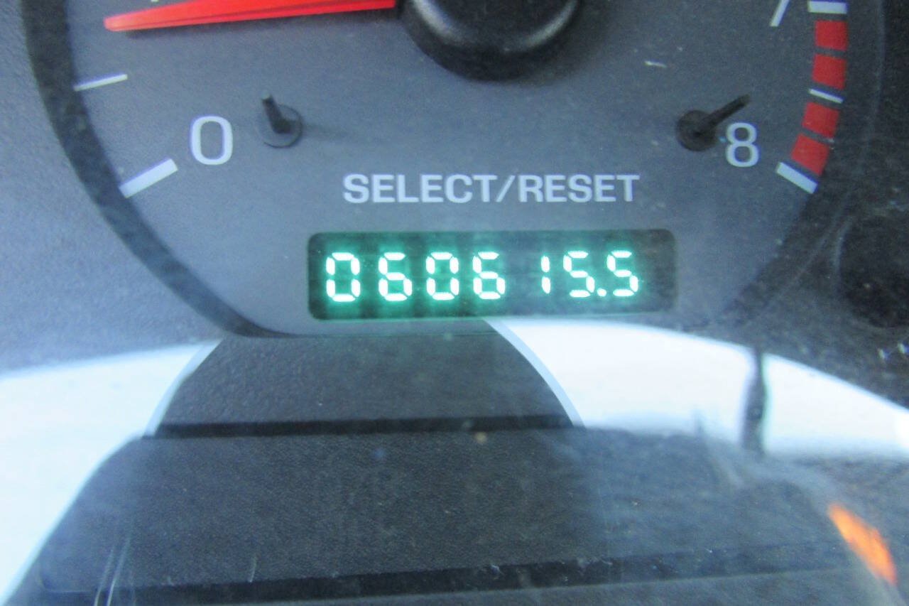 Used 2000 Ford Mustang GT RWD image 18
