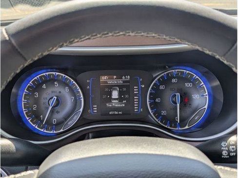 Used 2023 Chrysler Voyager LX FWD image 55