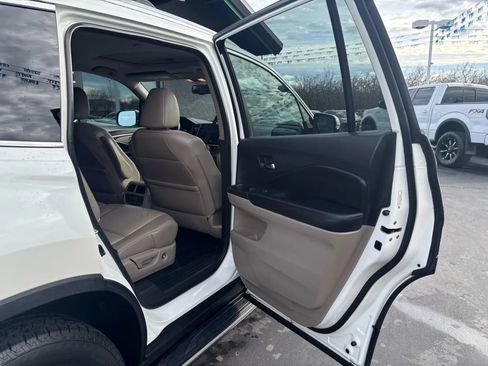 Used 2016 Honda Pilot EX-L image 18