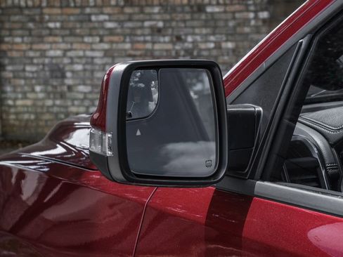 Used 2023 RAM 1500 Laramie AWD/4WD image 57