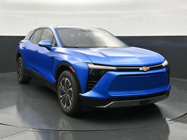 Used 2024 Chevrolet Blazer EV LT AWD/4WD image 4