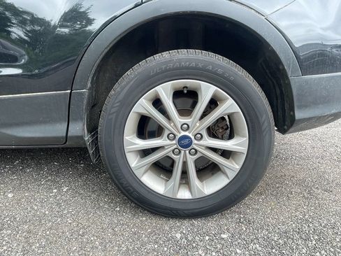 Used 2017 Ford Escape SE AWD/4WD image 31