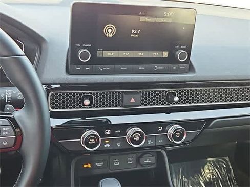 Used 2025 Honda Civic Sport image 26