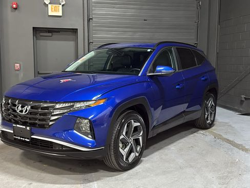 Used 2023 Hyundai Tucson SEL w/ Convenience Package AWD/4WD image 3