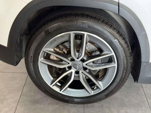 Certified 2023 Mercedes-Benz GLA 35 AMG 4MATIC image 11