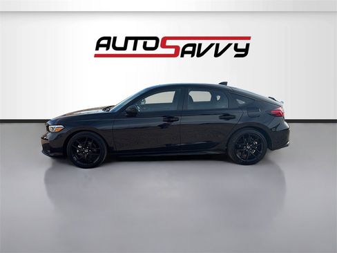 Used 2025 Honda Civic Sport image 4