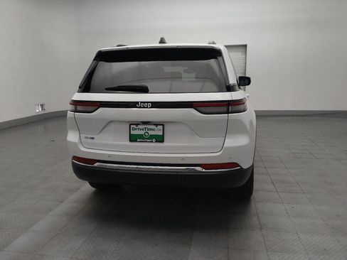 Used 2022 Jeep Grand Cherokee Limited 4xe image 7