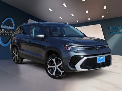 New 2025 Volkswagen Taos SEL