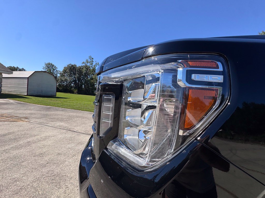 Used 2023 GMC Sierra 2500 AT4 w/ AT4 Premium Plus Package AWD/4WD image 14