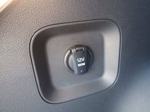 New 2026 Kia Sportage LX image 32