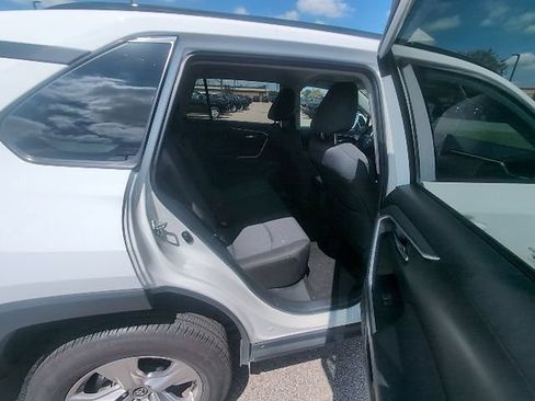 Certified 2025 Toyota RAV4 XLE FWD image 4