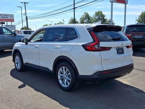 Used 2024 Honda CR-V EX-L image 5