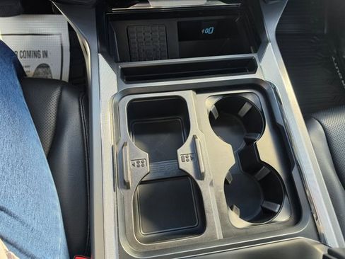 Used 2024 Ford F250 Lariat w/ Lariat Ultimate Package image 14